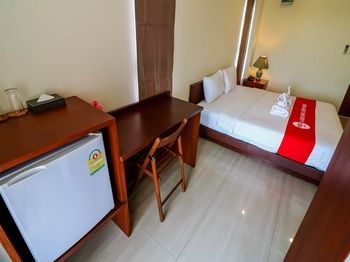 Nida Wongsawang 19 Plaza Hotel